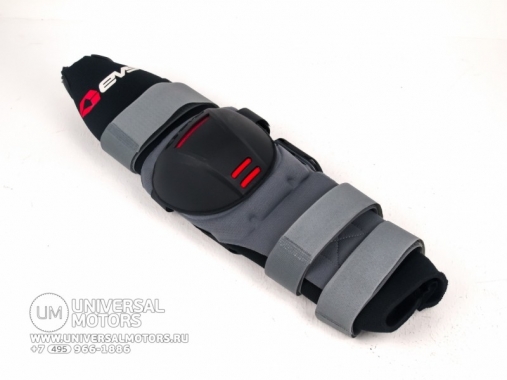 Защита колена EVS SX02 черная