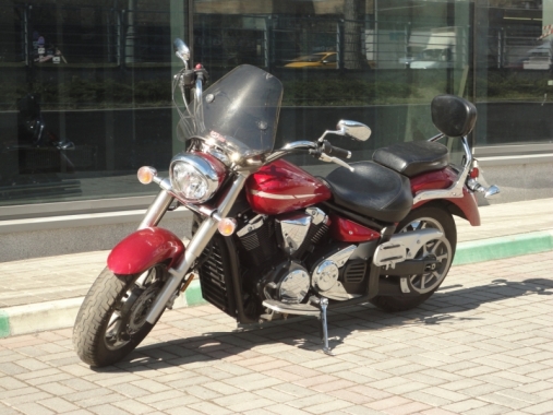 Мотоцикл YAMAHA XVS1300 V-STAR